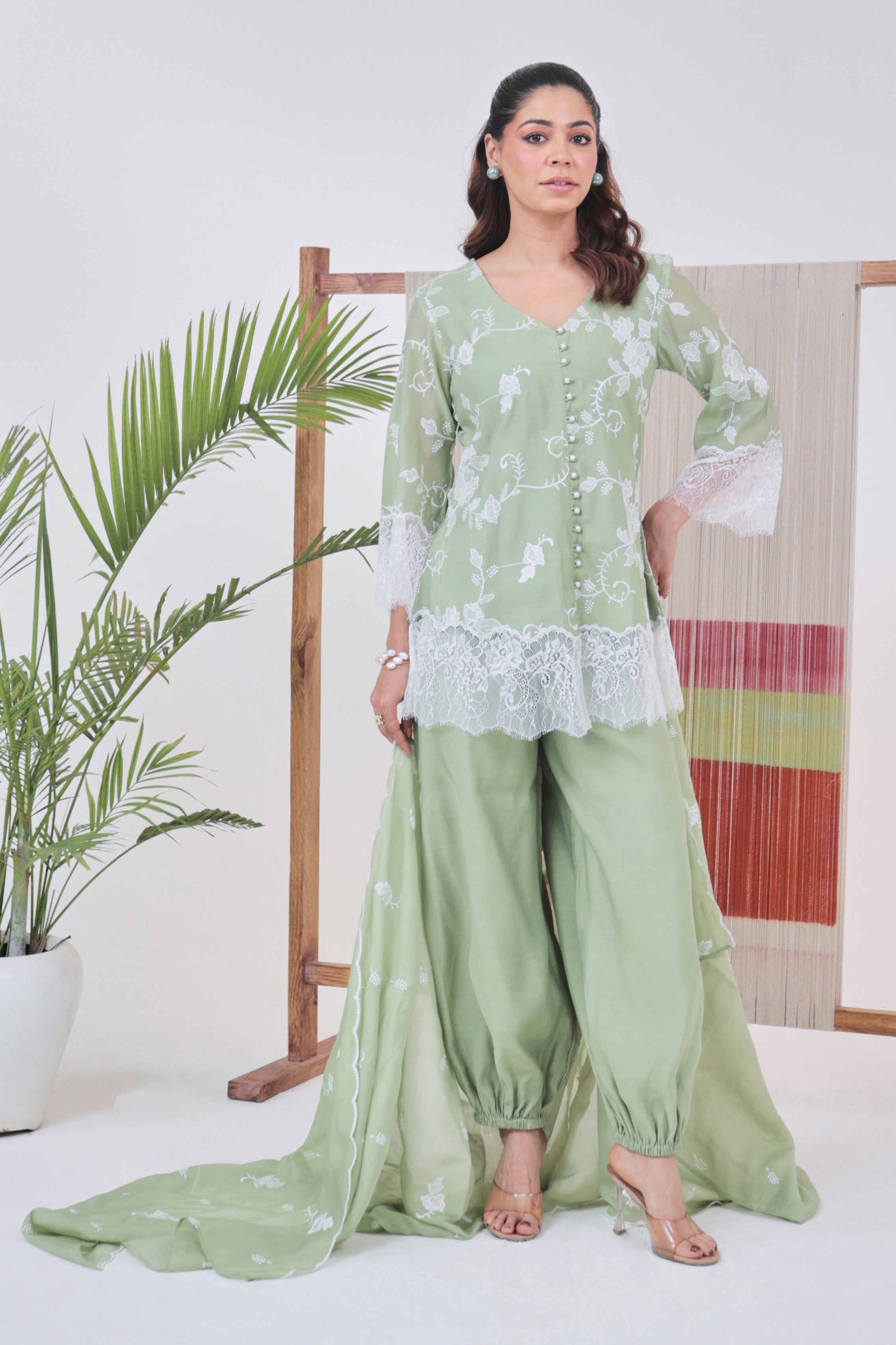 Willow - Embroidered Balloon Pant Set