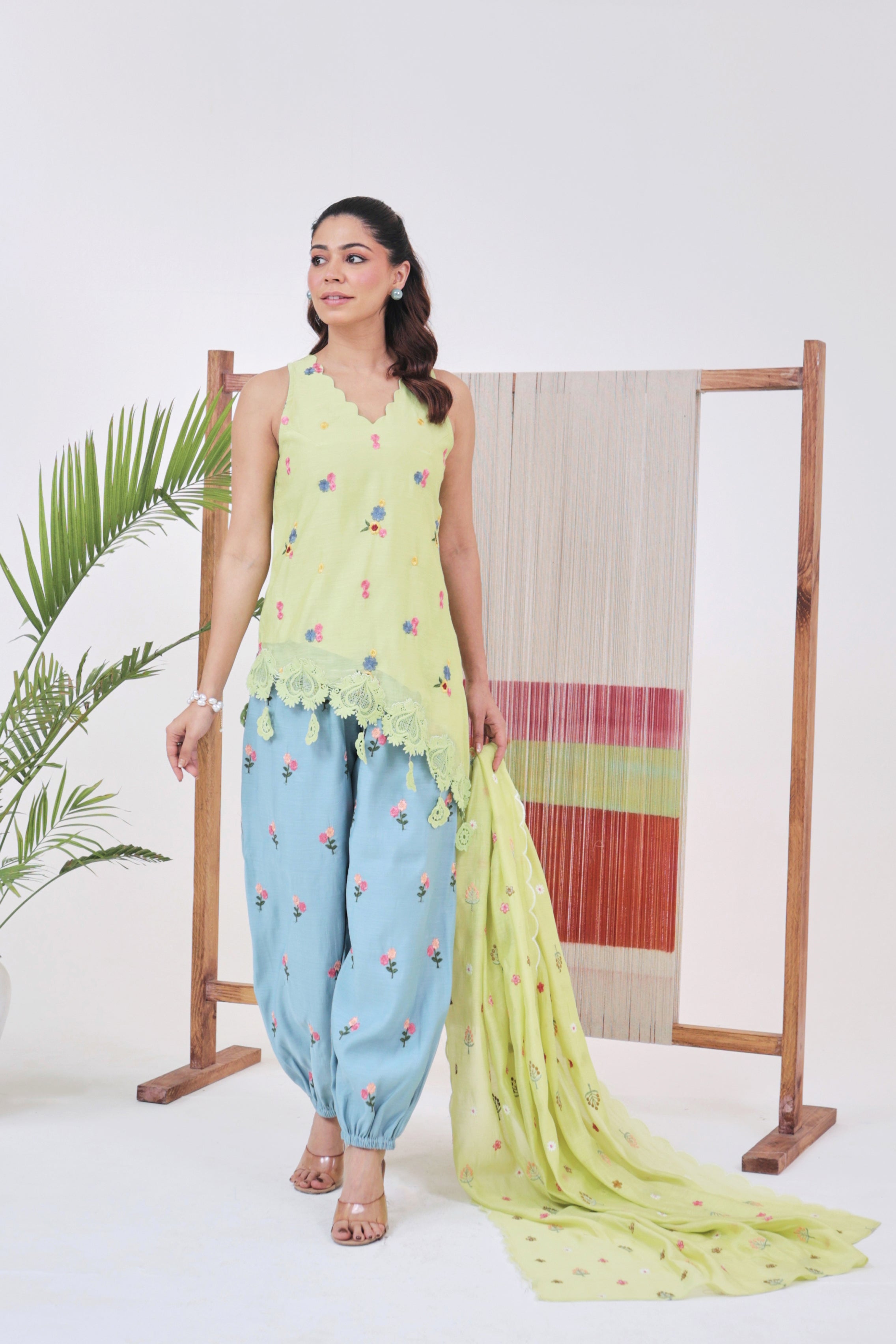 Floria - Embroidered Balloon Pant Set