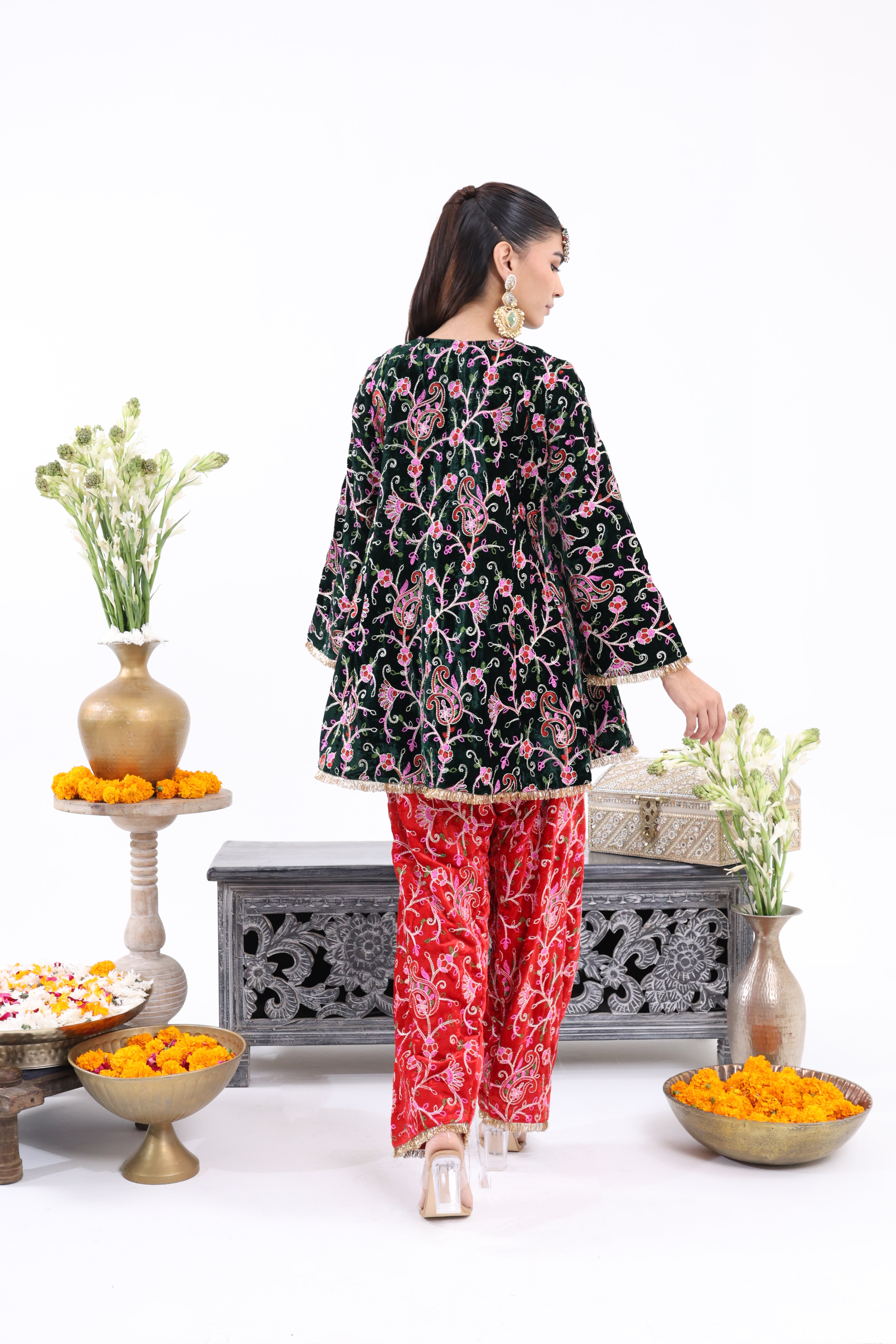 Green Mehrukh – Velvet Co-ord Set