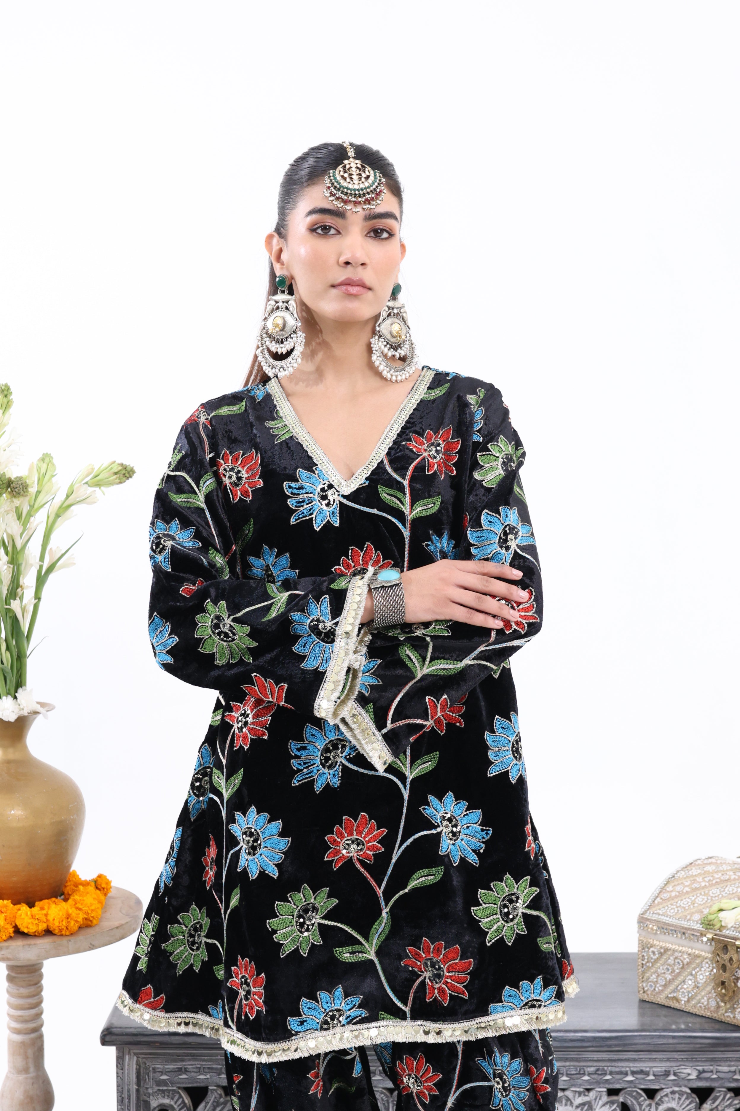 Black Shahnaz – Velvet Co-ord Set