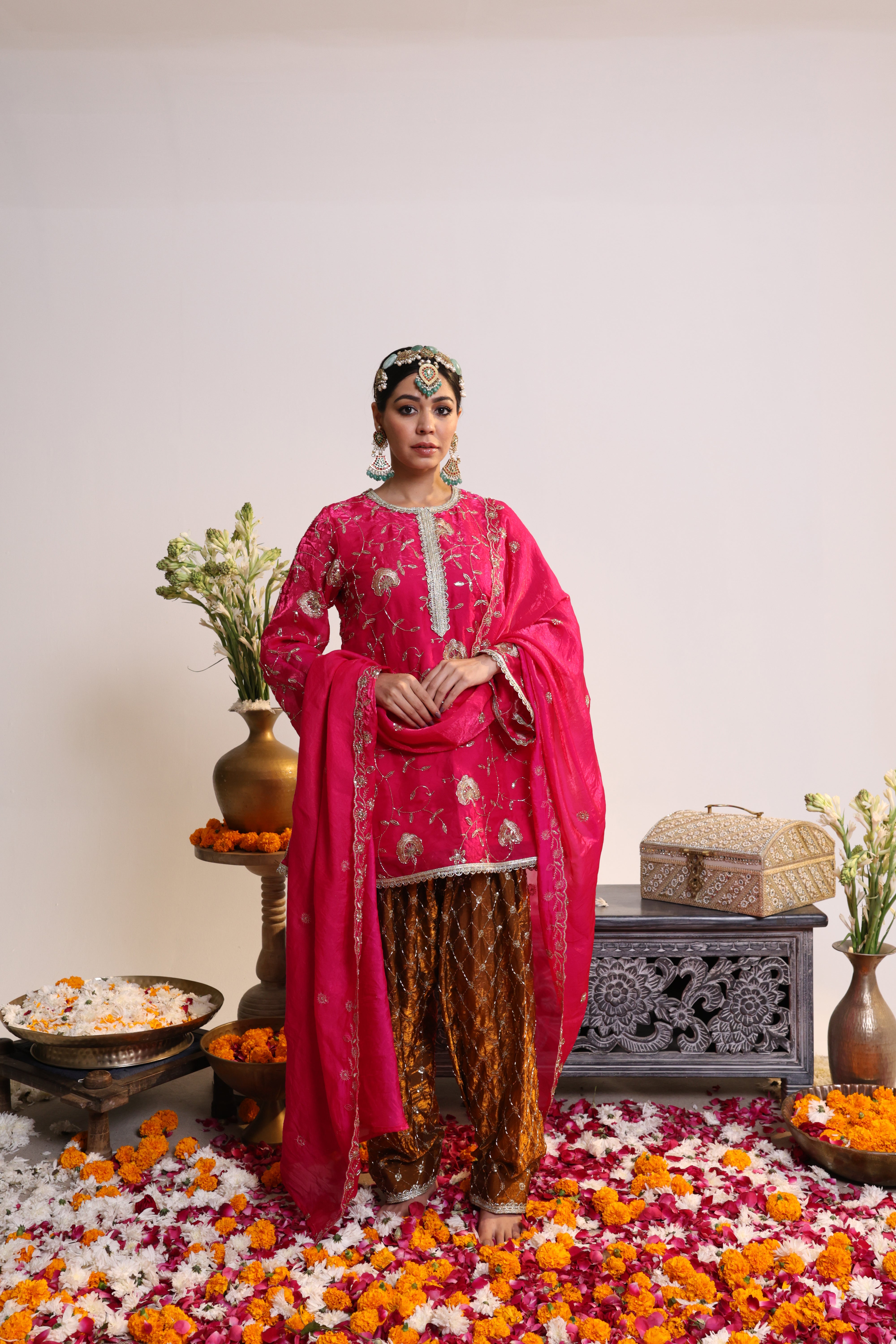 Pink Mahira – Farshi Salwar Suit