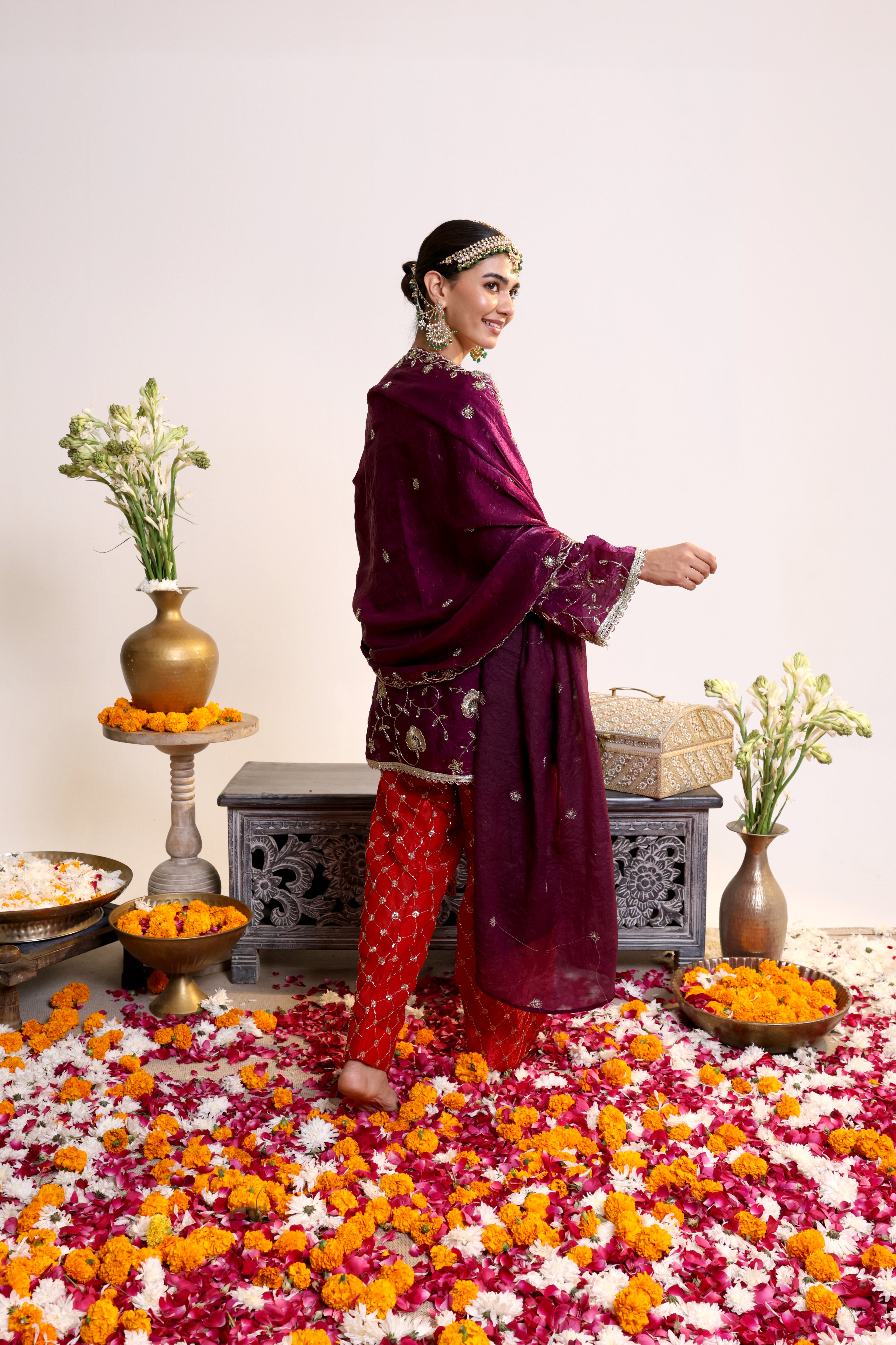 Maroon Mahira – Farshi Salwar Suit