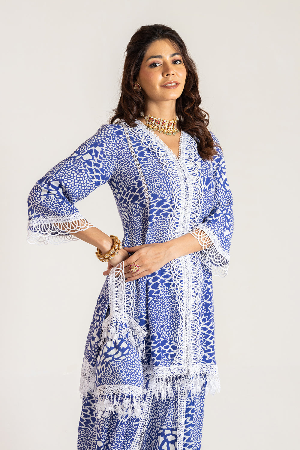 Dhoti set with Potli Bold and Beautiful Printed Attire