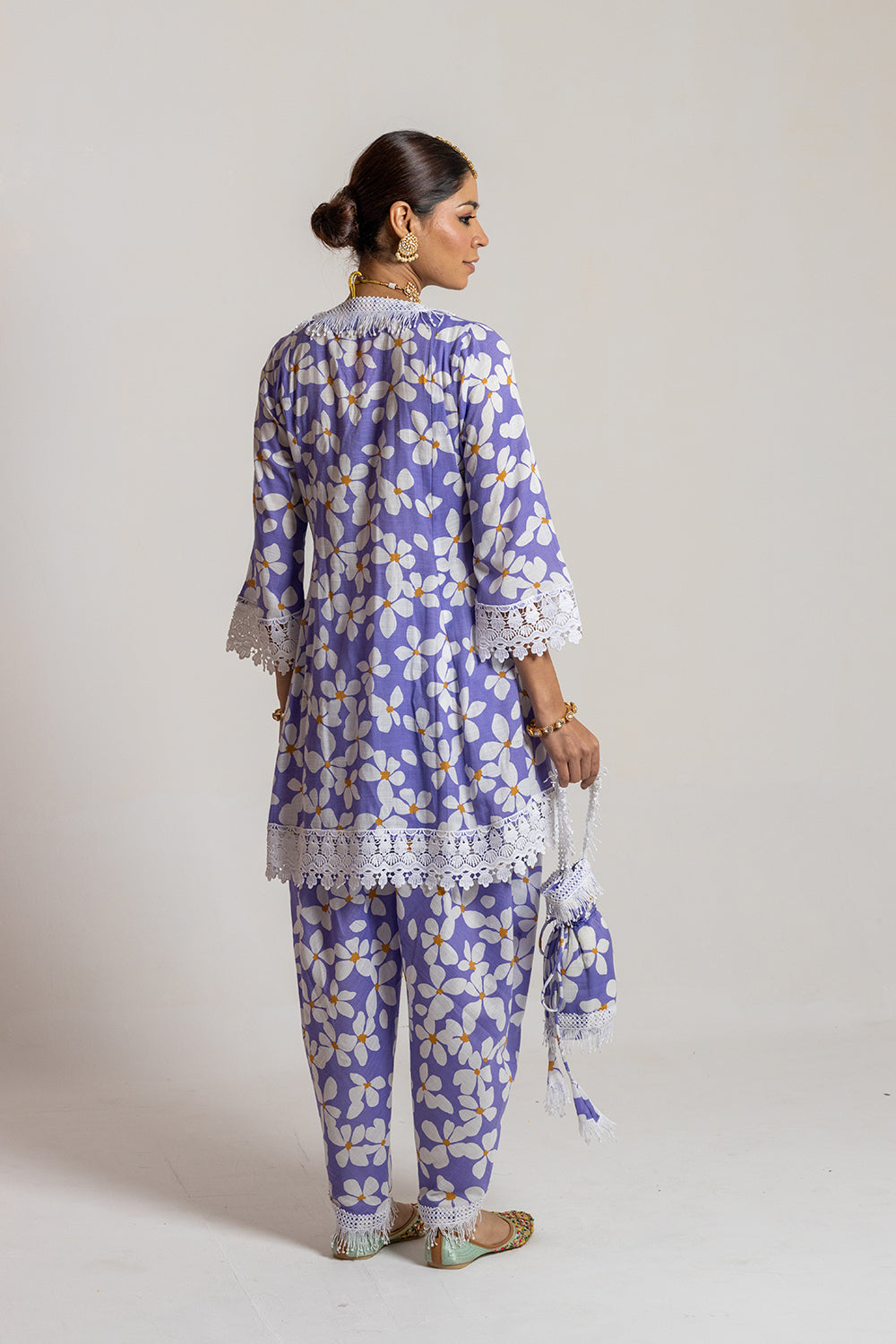 Dhoti set with Potli Light and Airy Printed Design