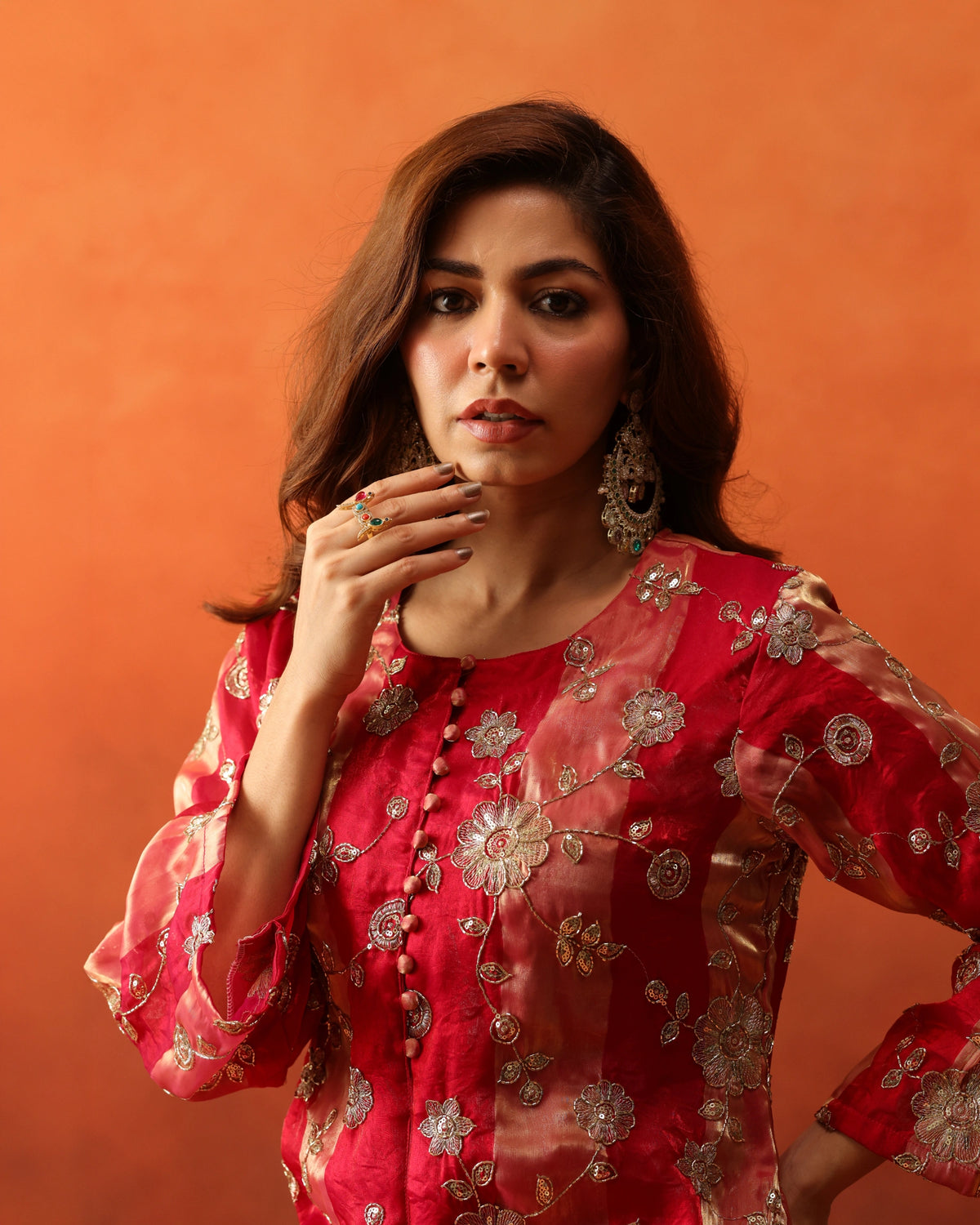 Surkh - Pleated Farshi Pants Set