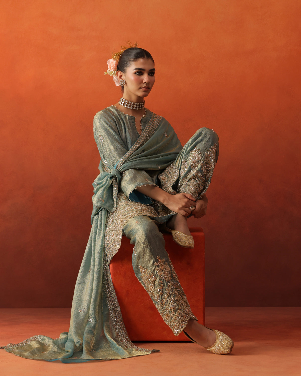 Mehtaab - Culpted Tapered Trousers Set with Dupatta