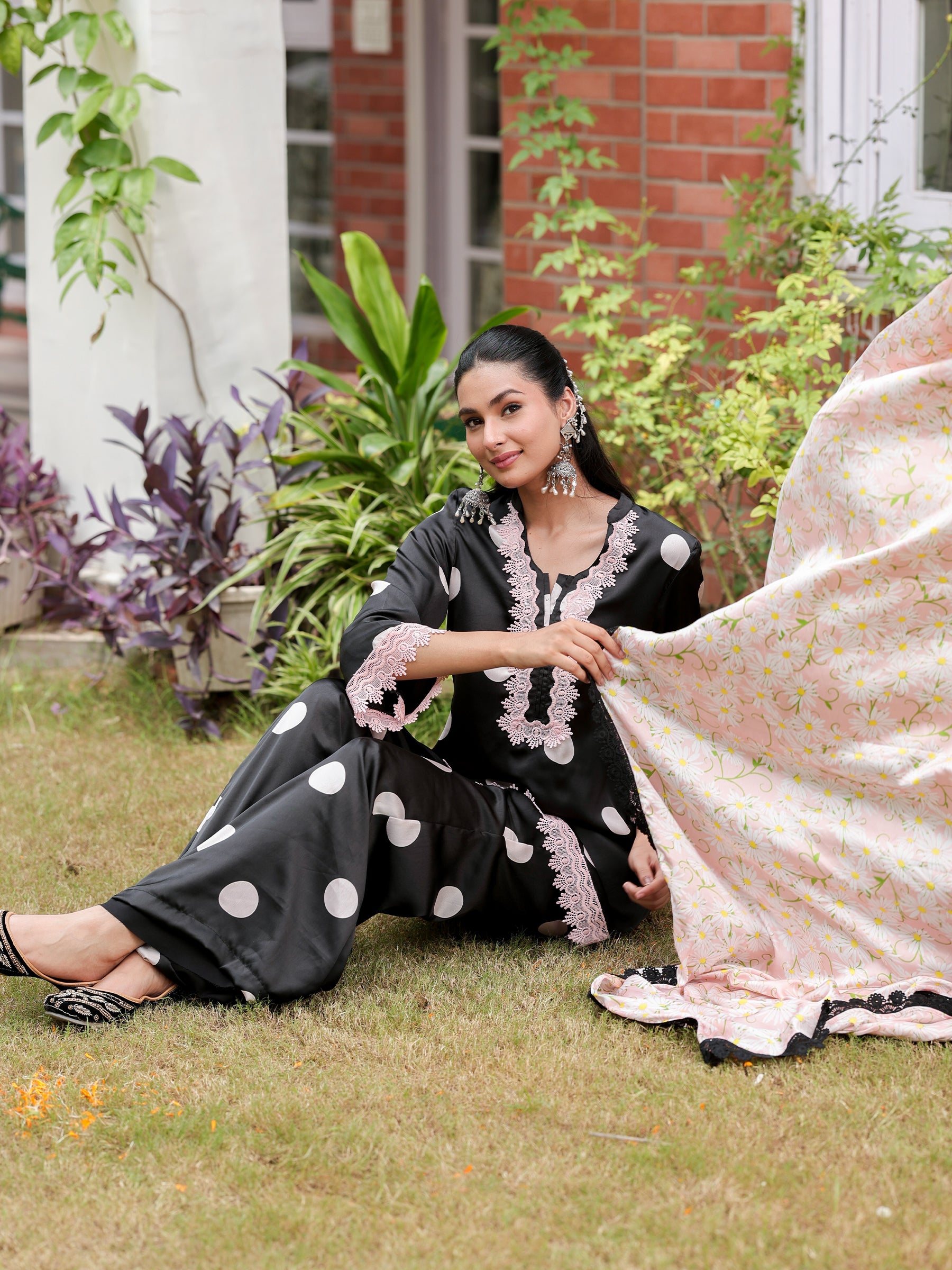 Keya – Bell Bottom Pants Set with Dupatta