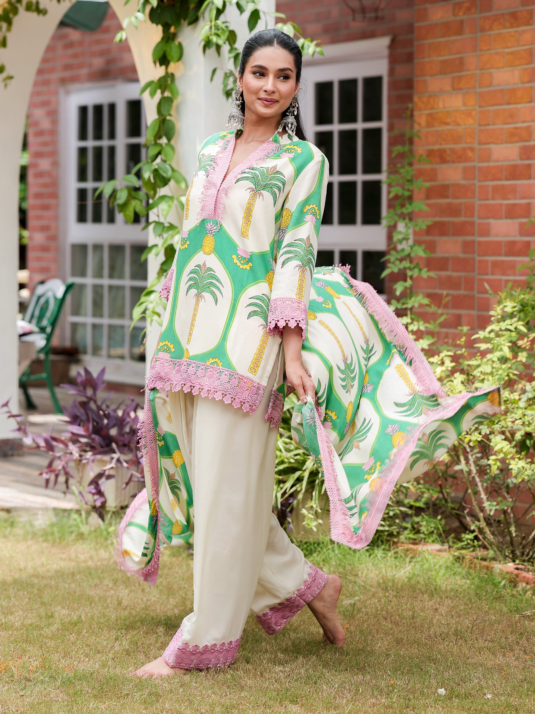 Aria – Farshi Salwar Set with Dupatta