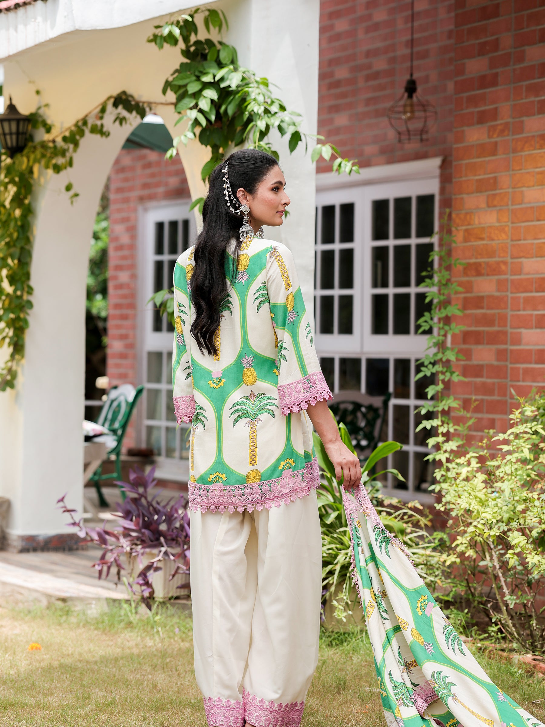 Aria – Farshi Salwar Set with Dupatta