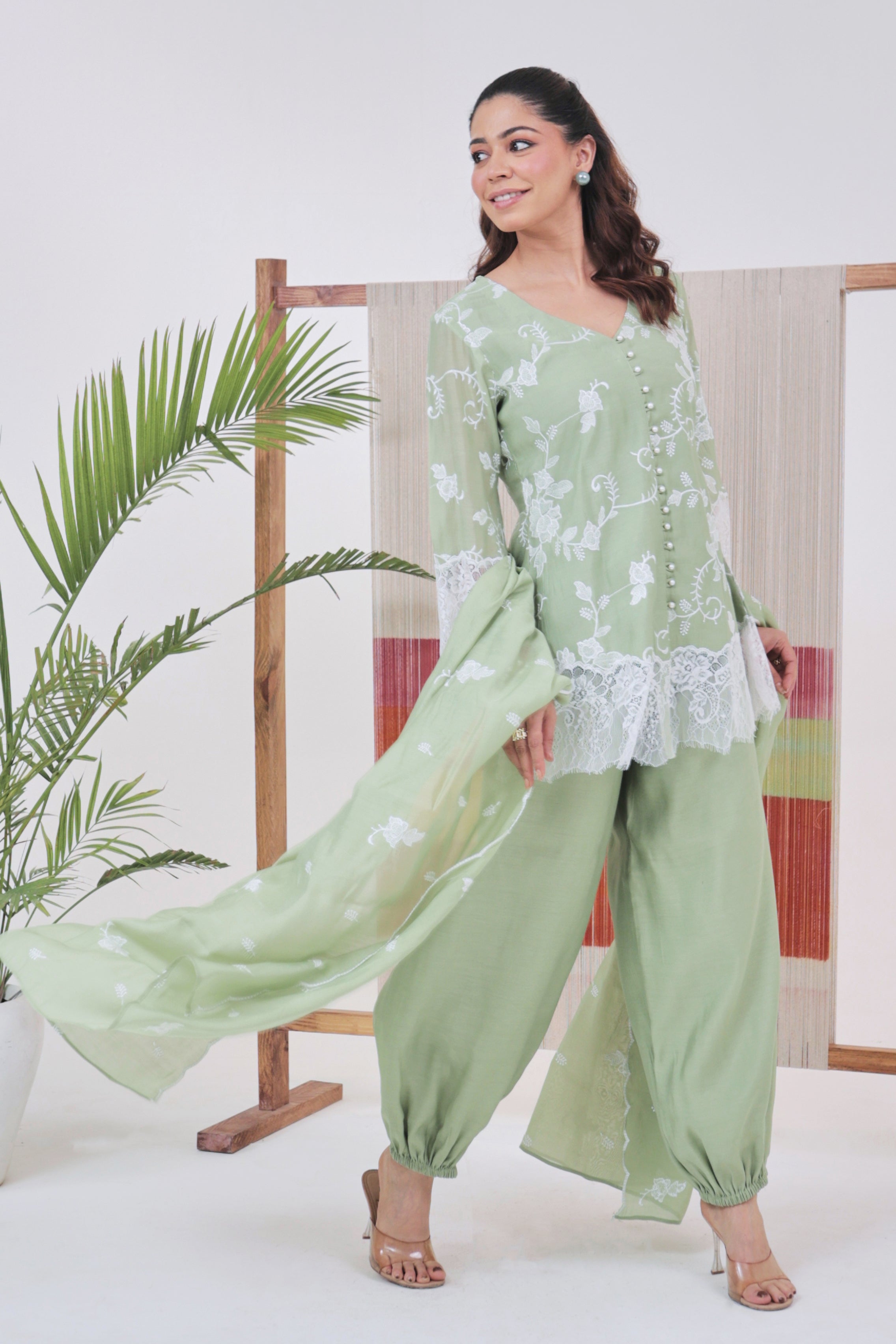 Willow - Embroidered Balloon Pant Set