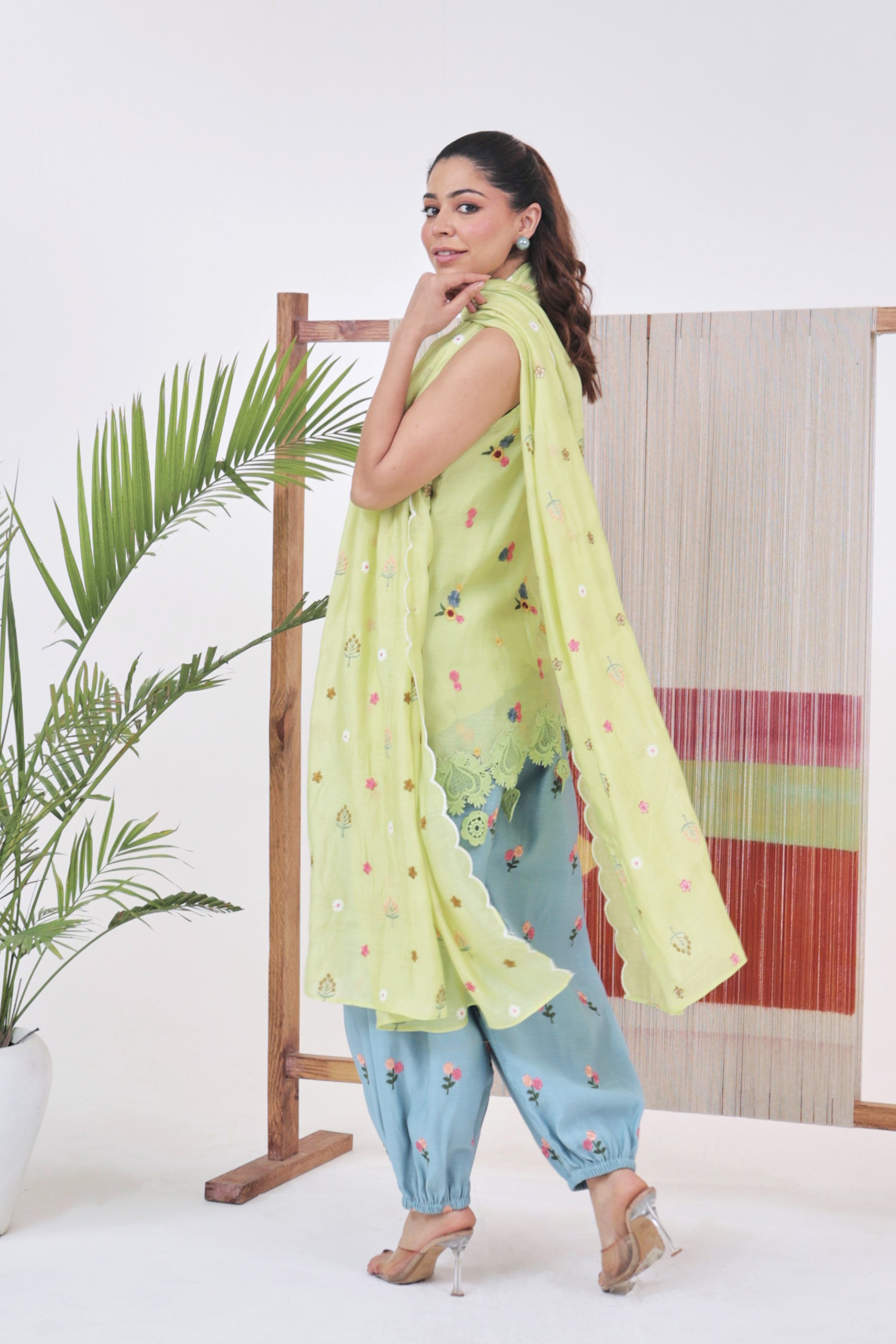 Floria - Embroidered Balloon Pant Set