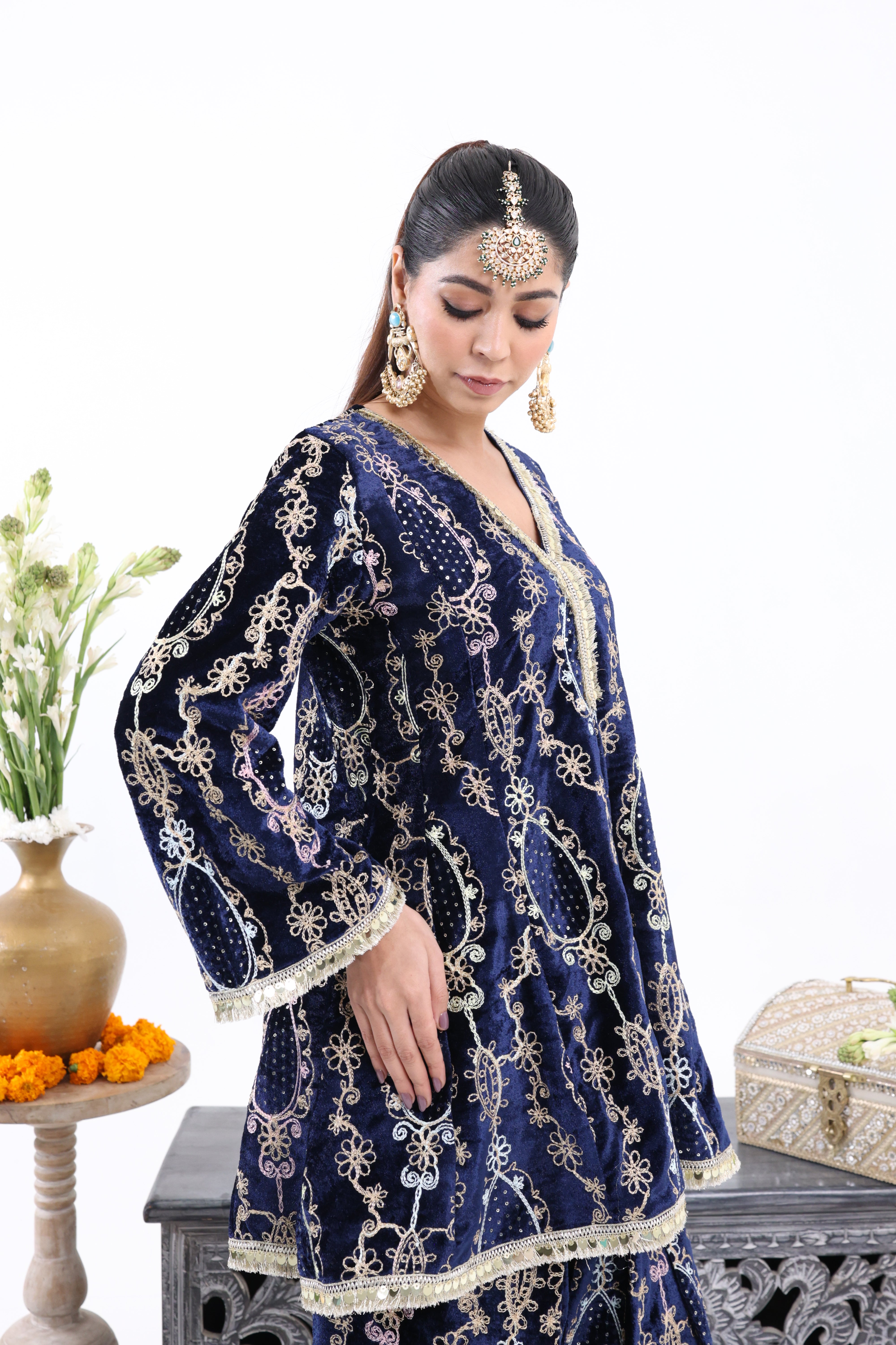 Blue Zeenat – Velvet Co-ord Set