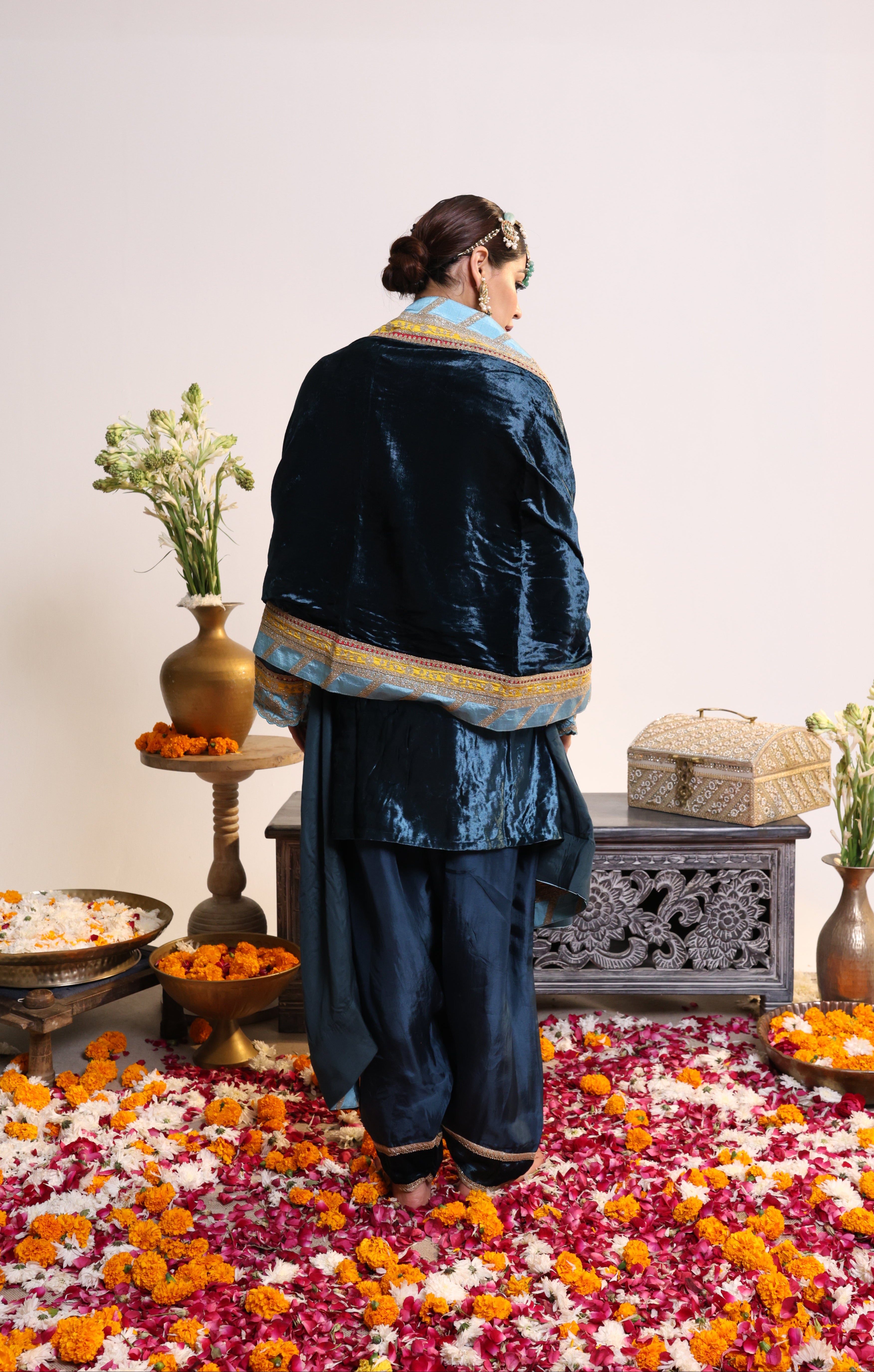 Sumbul – Velvet Farshi Salwar Suit
