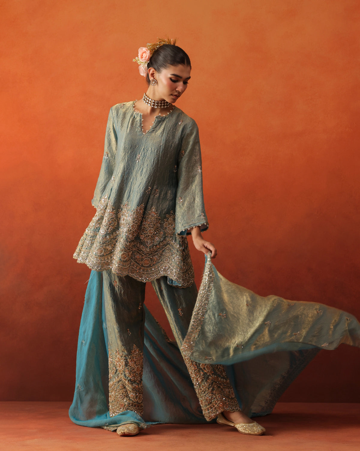 Mehtaab - Culpted Tapered Trousers Set with Dupatta