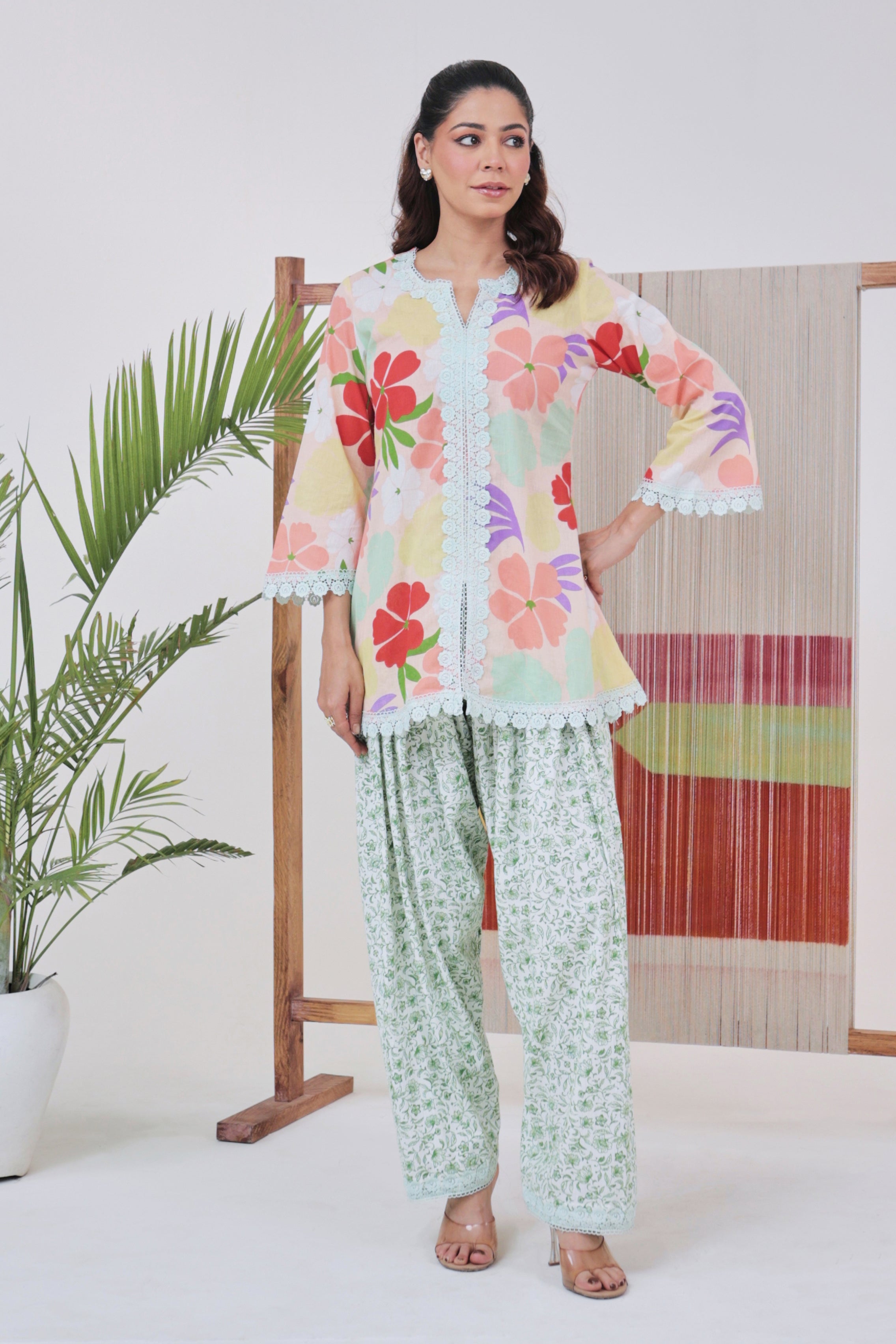 Daisy - Farshi Salwar Set
