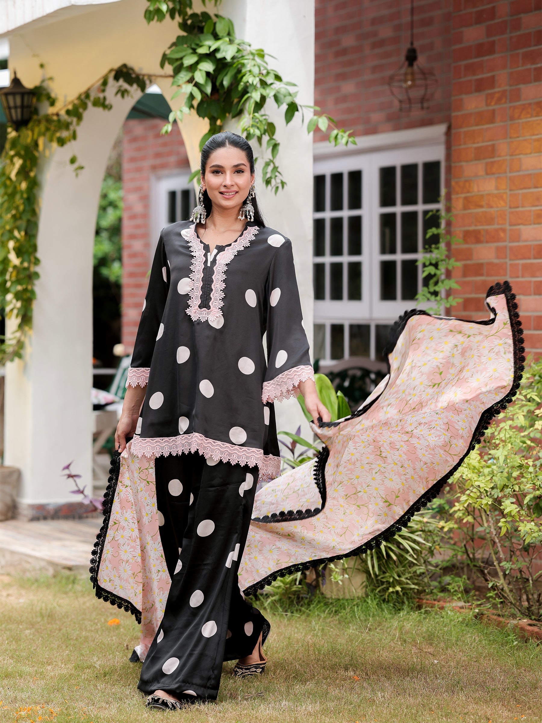 Keya – Bell Bottom Pants Set with Dupatta