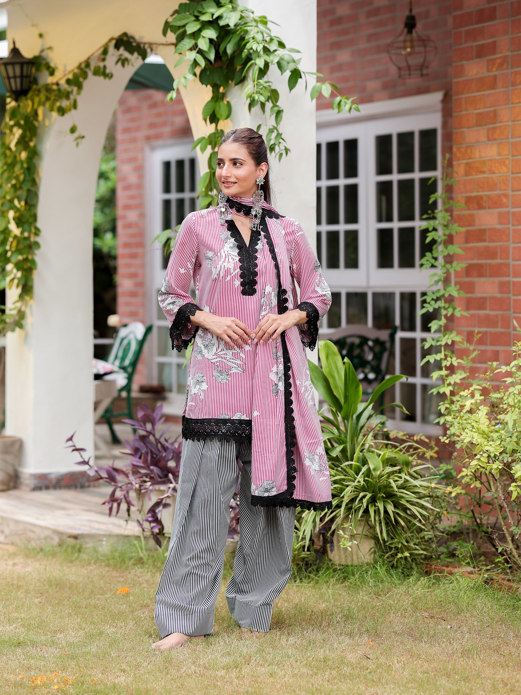 Viya – Farshi Salwar Set with Dupatta