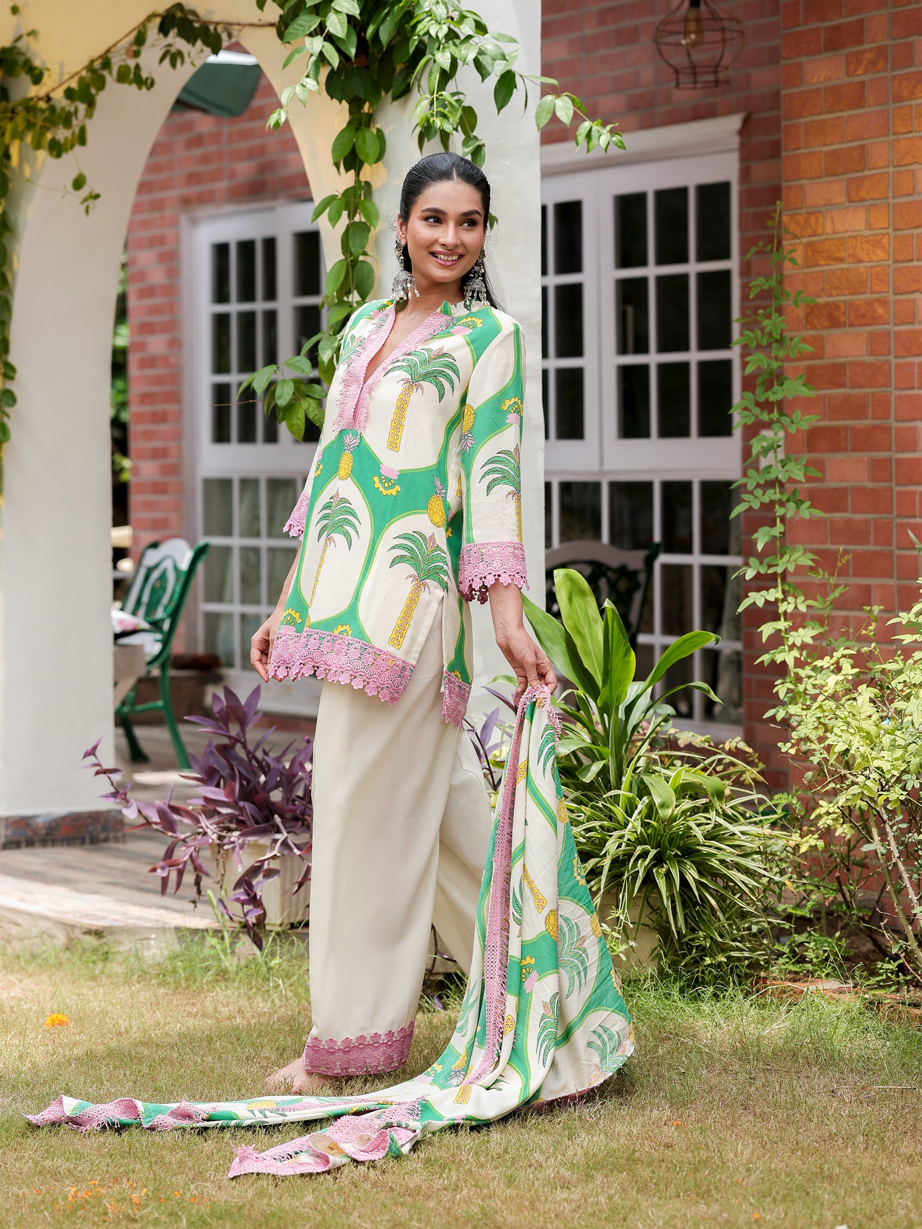 Aria – Farshi Salwar Set with Dupatta