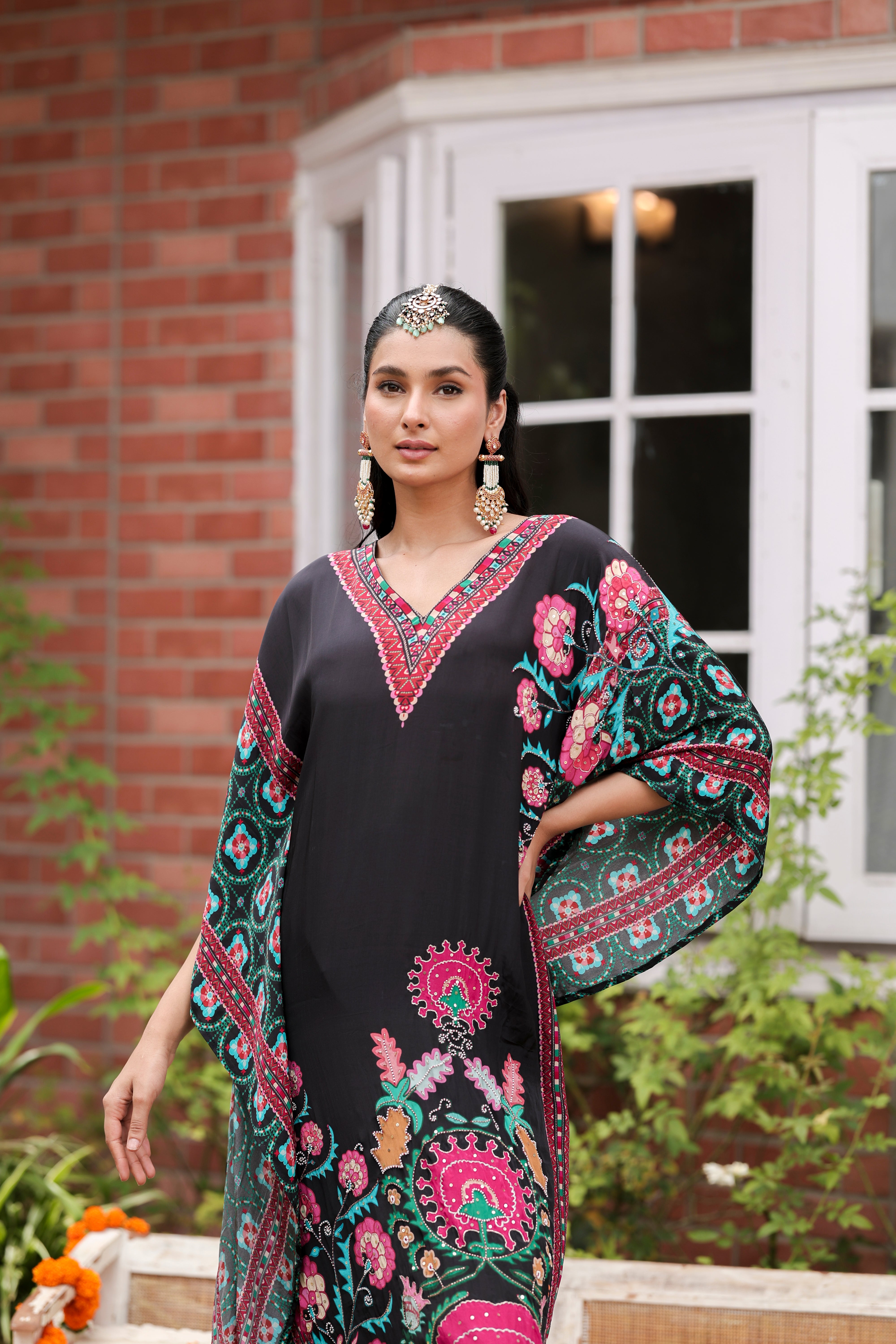 Raqs - Kaftaan Set with Pants