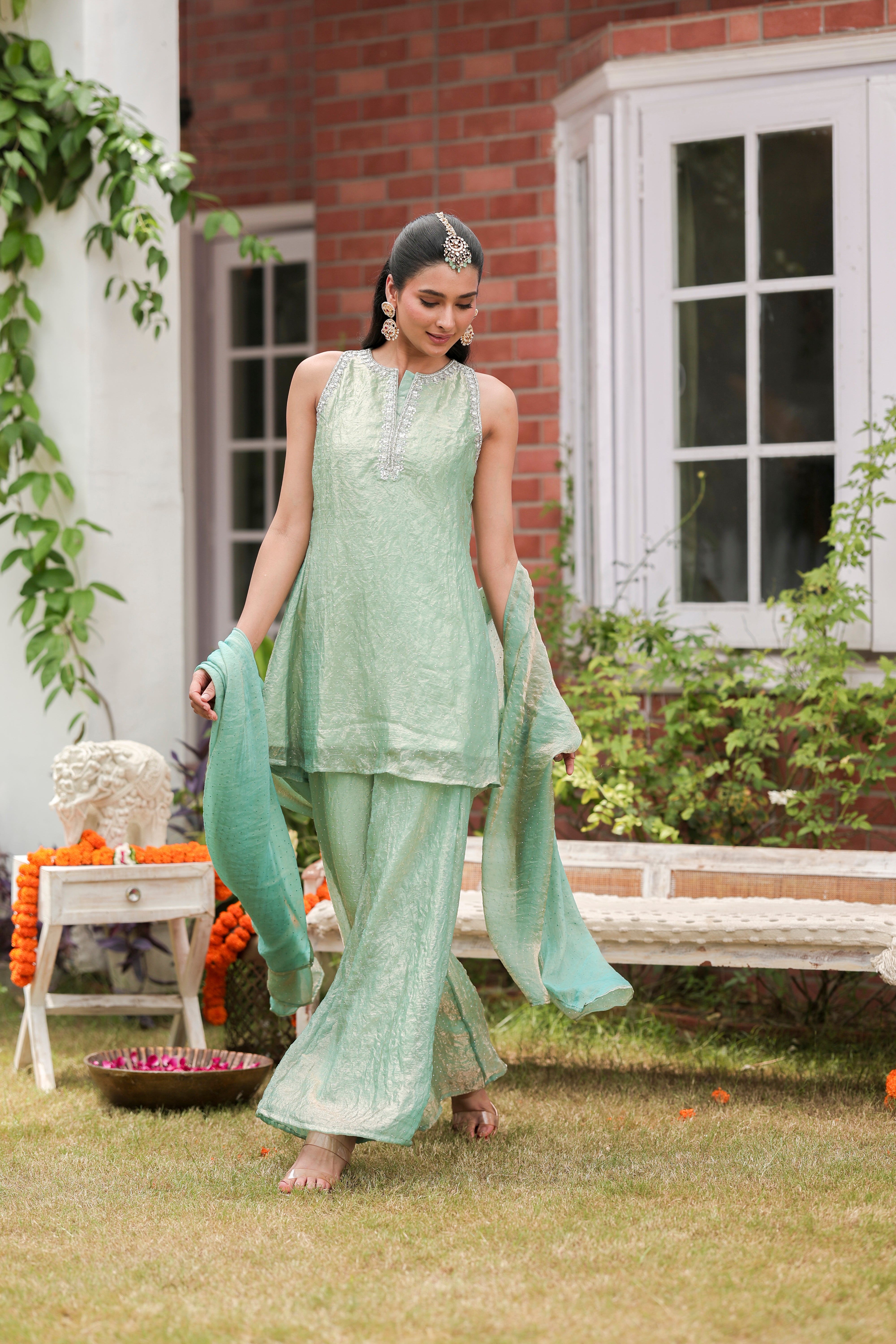 Zoha - Kurta and Pants Set with Dupatta