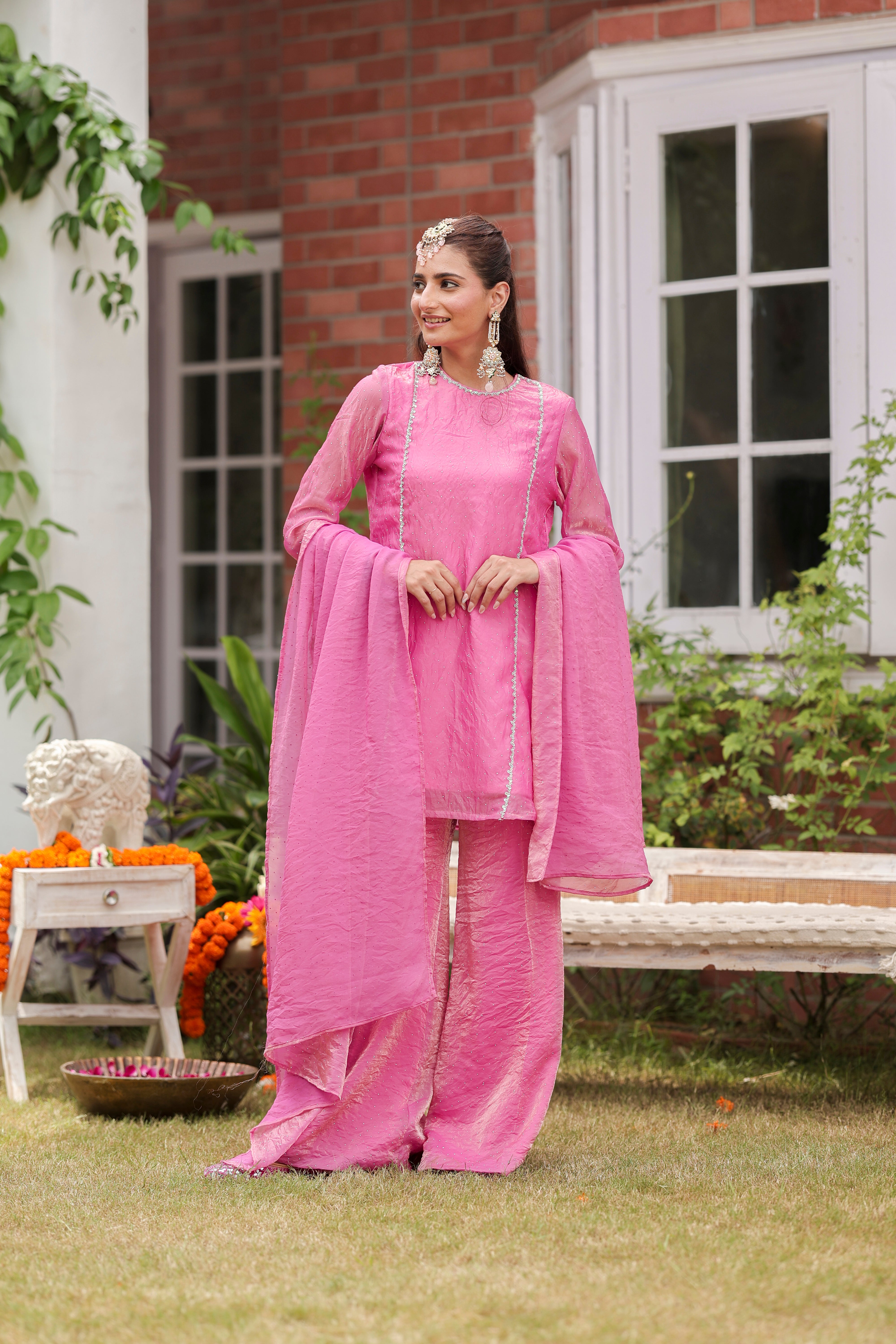 Zarina - Kurta and Pants Set with Dupatta