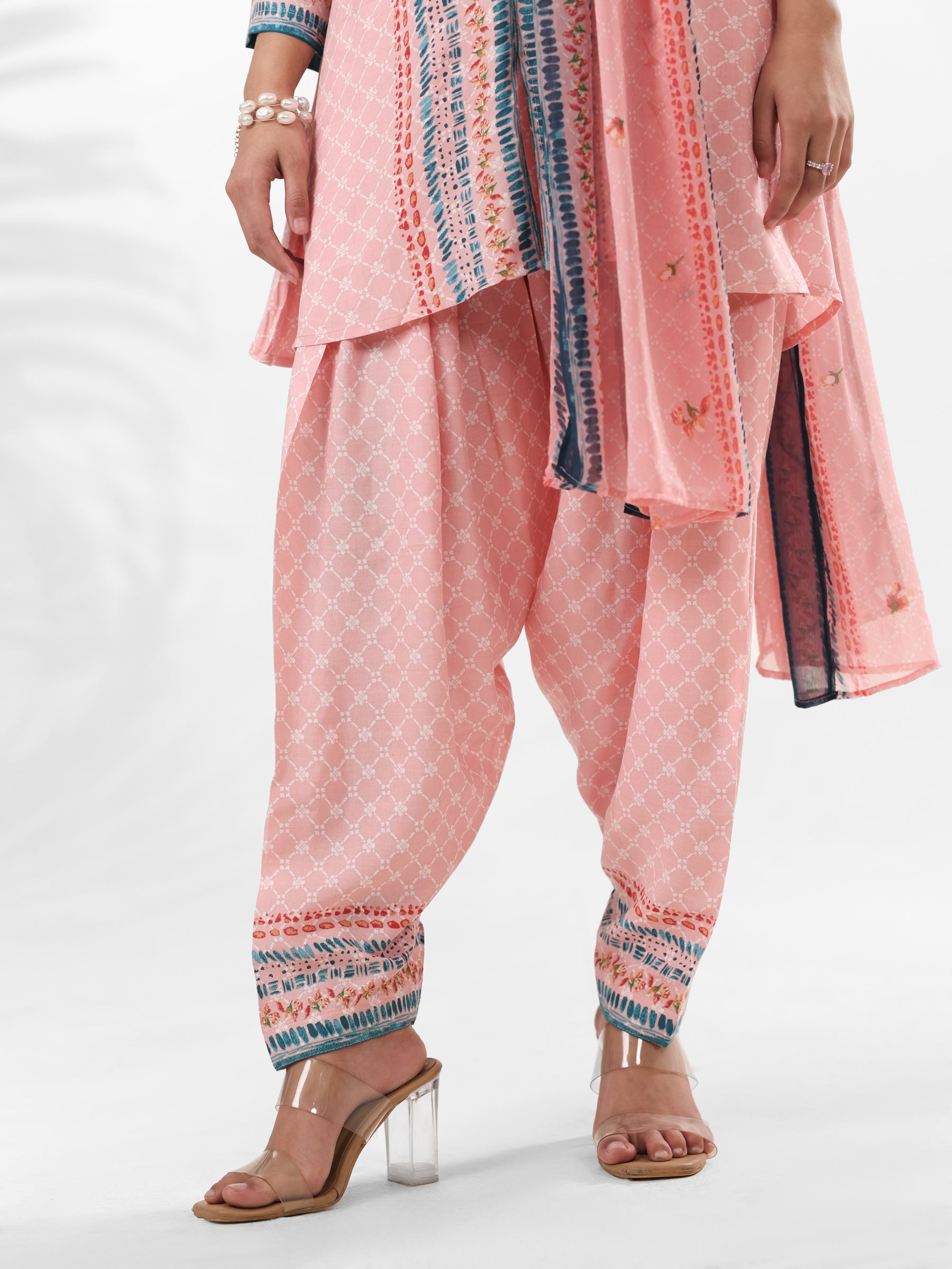 Aeris - Farshi Salwar Set