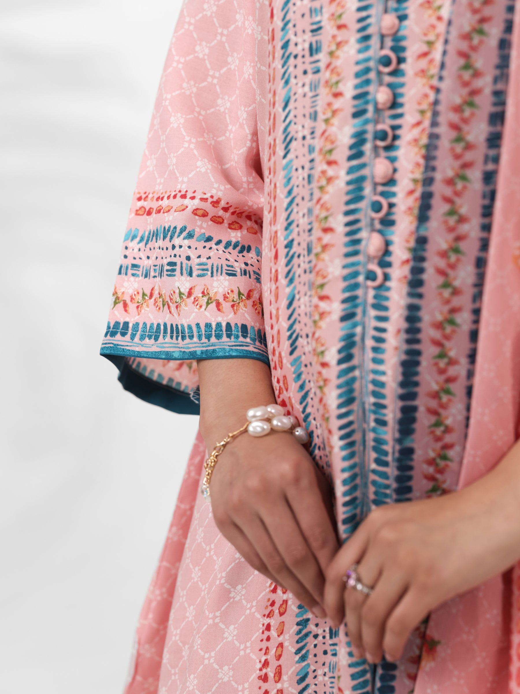 Aeris - Farshi Salwar Set